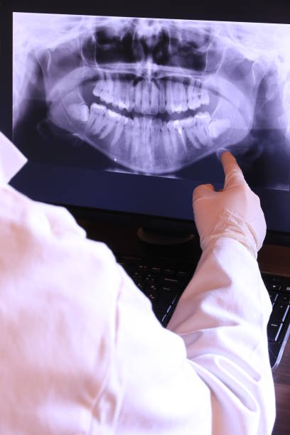 Best Holiday Emergency Dentist in Hutchinson, KS