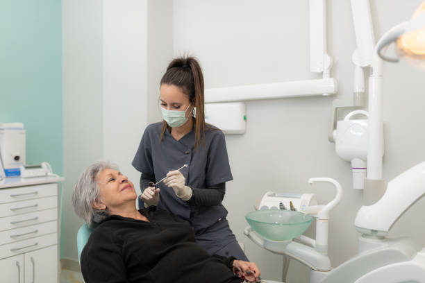 Best Emergency Dental Extractions in Hutchinson, KS